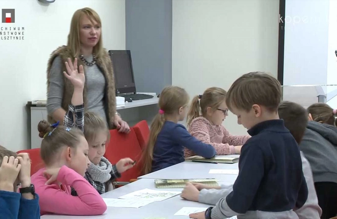 Archiwum edukuje - czyli warsztaty wśród dokumentów