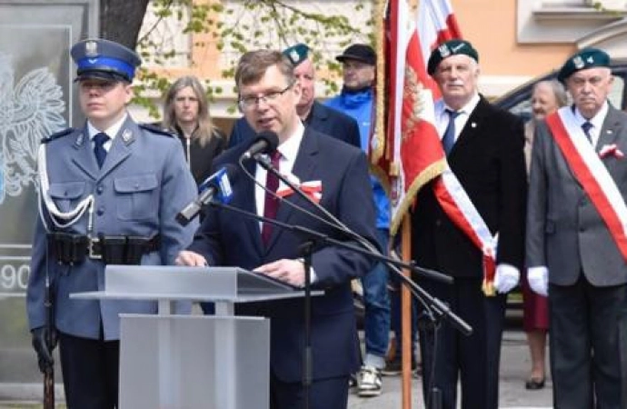 Hołd twórcom Konstytucji