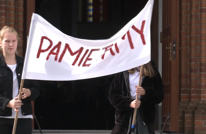 Lekcja patriotyzmu w Janowcu Kościelnym