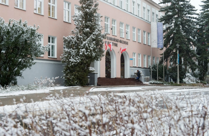 {Uniwersytet Warmińsko-Mazurski prowadzi śródroczną rekrutację na studia.}